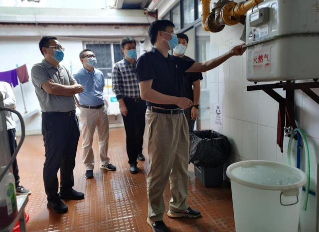 環(huán)境院開(kāi)展用氣用電專(zhuān)項(xiàng)安全檢查